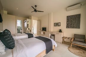 Levi Villa