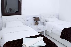 Bamont Villas