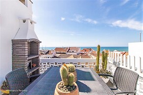 Nesha Flats Ericeira