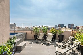 Aspasios Poblenou Apartments