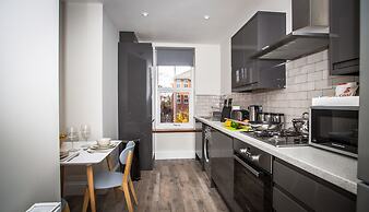 Bay Tree Apartments