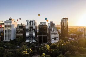 Tyrian Serviced Apartments - Albert Park Lake