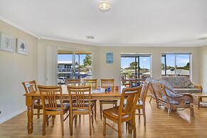 Green Reef Beach House
