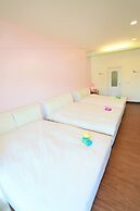 MiNaMi Inn Kenting