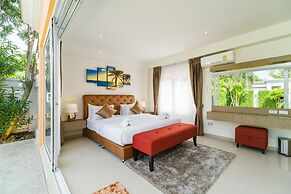 Luxury Pool Villa 604