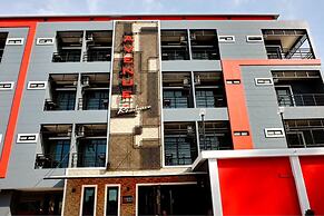 Avenue Residence