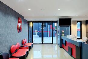 Avenue Residence