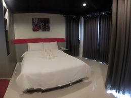 Avenue Residence