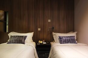 Hotel Twenty 8B