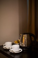 Hotel Twenty 8B