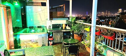 Avi's place