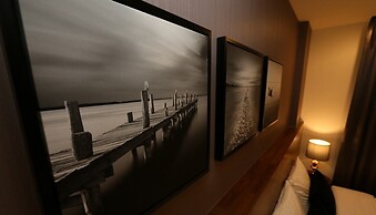 Riverbank Villa