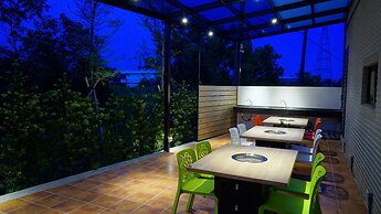 Riverbank Villa