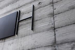 H Hotel