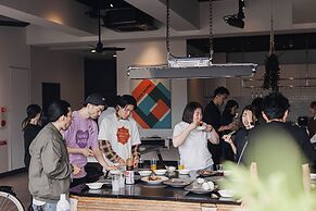 H Hotel