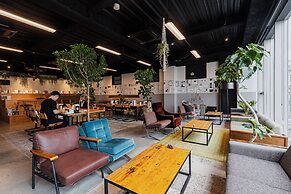 H Hotel