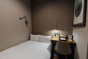 H Hotel