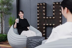 H Hotel