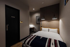 H Hotel
