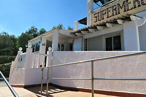 Camping & Bungalow Cueva Negra