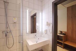 Active Hotel