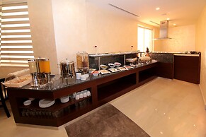 Viola Hotel Suites