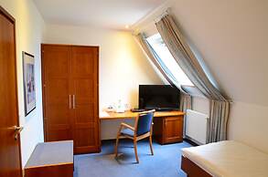Hotel Rheinischer Hof