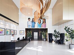 The Chen Melbourne - Art Series