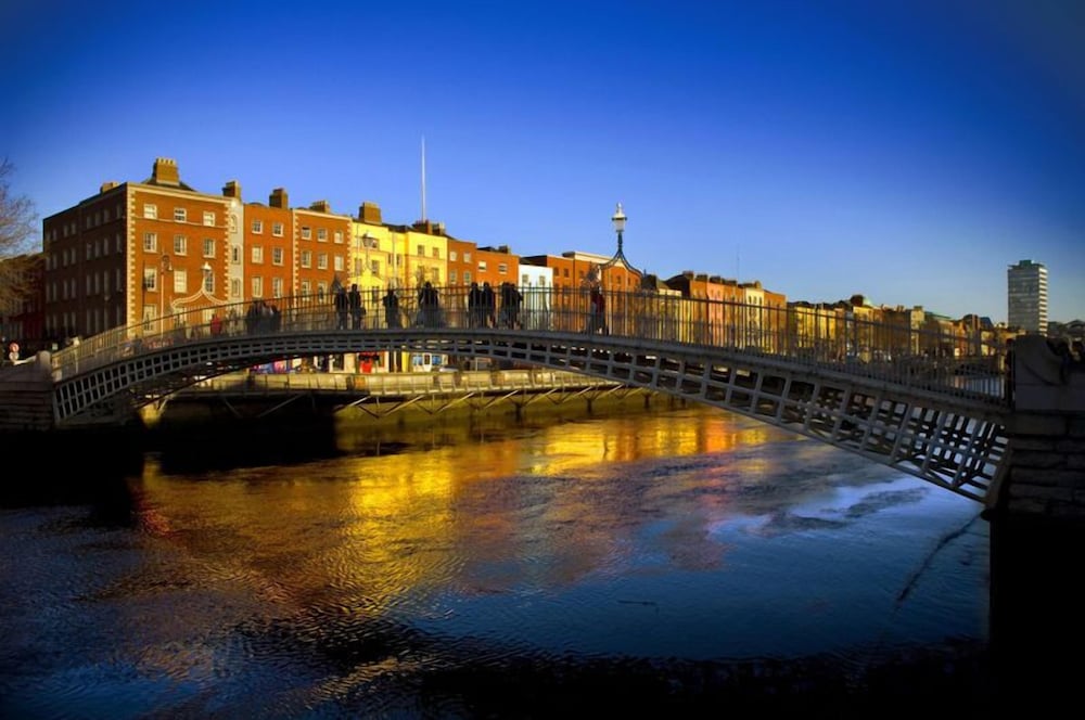 Iveagh Garden Hotel