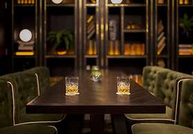 Iveagh Garden Hotel