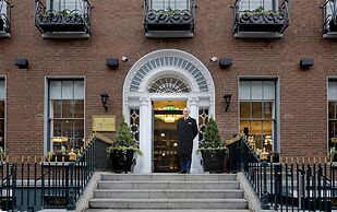 Iveagh Garden Hotel