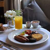 Iveagh Garden Hotel