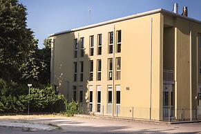 Hotel Giallo