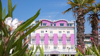 Lux Hotel