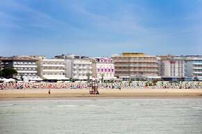 Lux Hotel