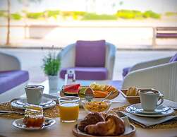 Lux Hotel