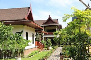 Chanapha Residence