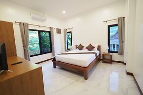 Chanapha Residence