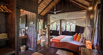 Pugdundee Safaris- Tree House Hideaway