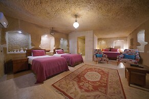 Salkim Cave House