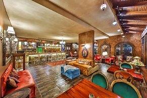 Cetmihan Hotel