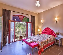 Cetmihan Hotel