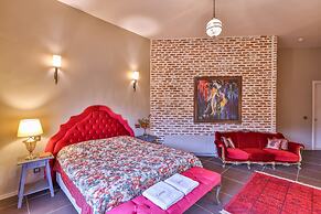 Cetmihan Hotel