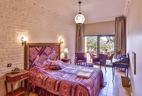 Cetmihan Hotel
