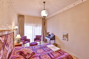Cetmihan Hotel
