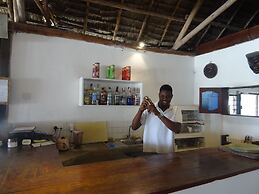 Makuti Beach Bungalows