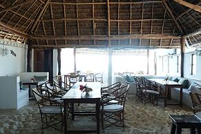 Makuti Beach Bungalows