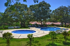 Playa Lagarto Eco Development