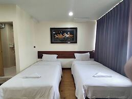 Longzhu Guesthouse