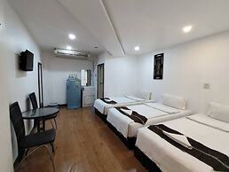 Longzhu Guesthouse